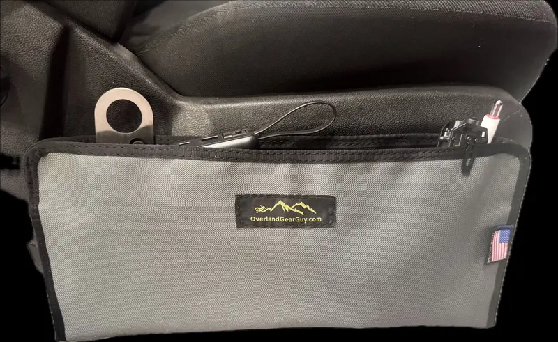 Adjustable Seat Gap Filler Sleeve For Small Items 1