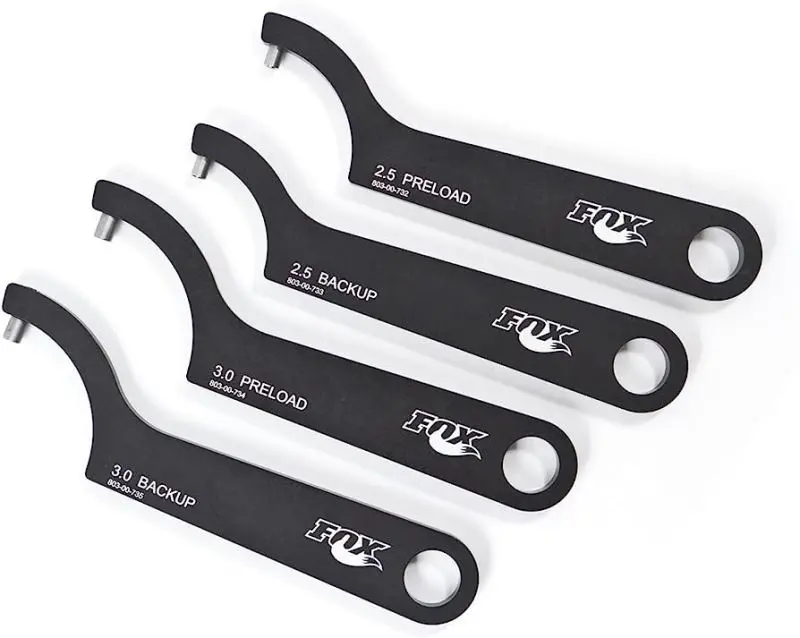 Fox 2.5″ Coilover Preload Spanner Wrench – Precision Adjustment Tool 1