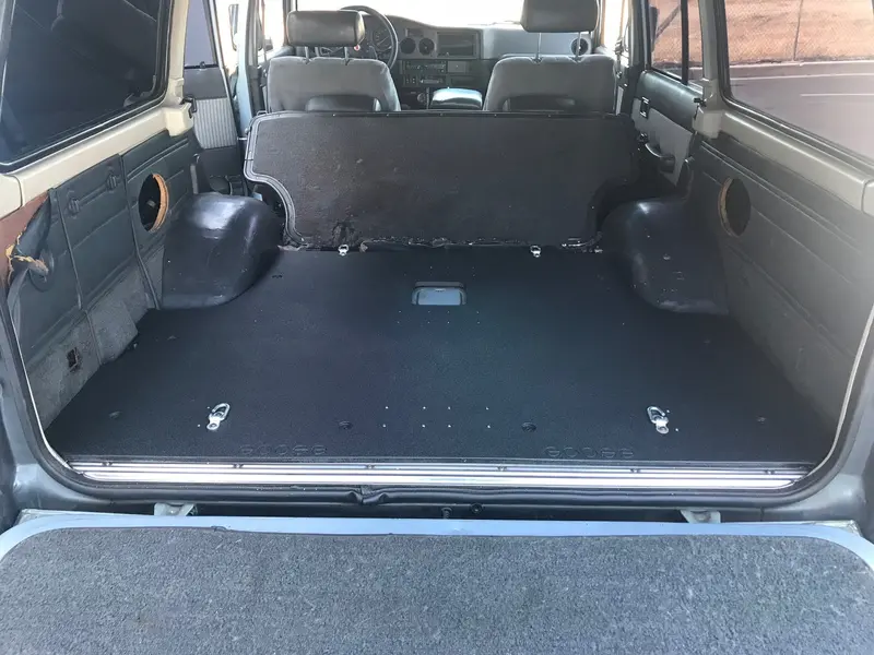 Toyota Land Cruiser 60 Series (1980–1990) Rear Mounting Plate Kit 1